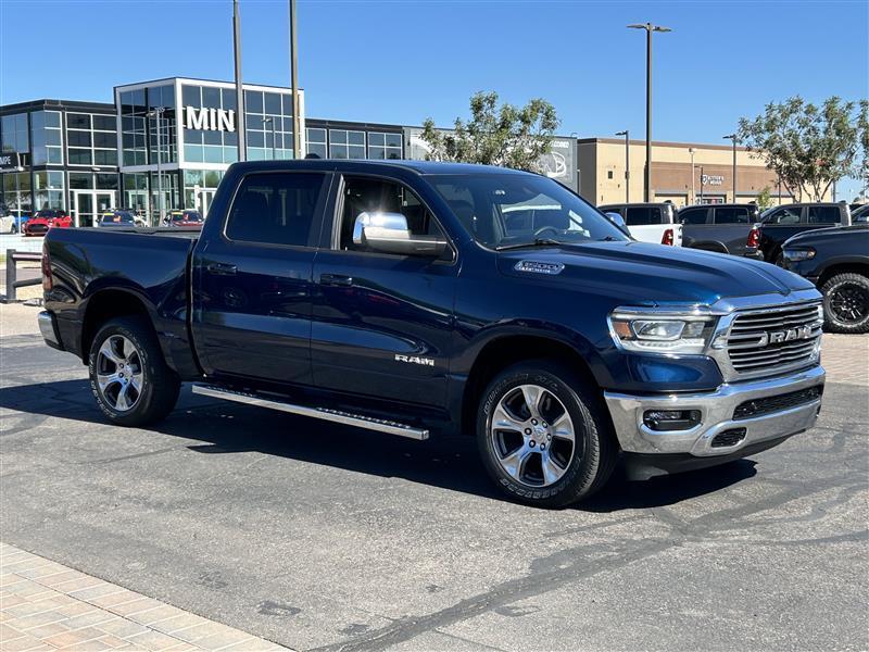 RAM 1500 Laramie Crew Cab SWB 4WD 2023