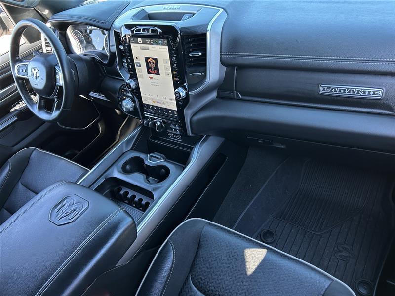 RAM 1500 Laramie Crew Cab SWB 4WD 2023