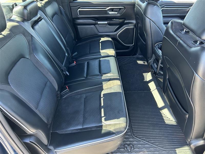 RAM 1500 Laramie Crew Cab SWB 4WD 2023