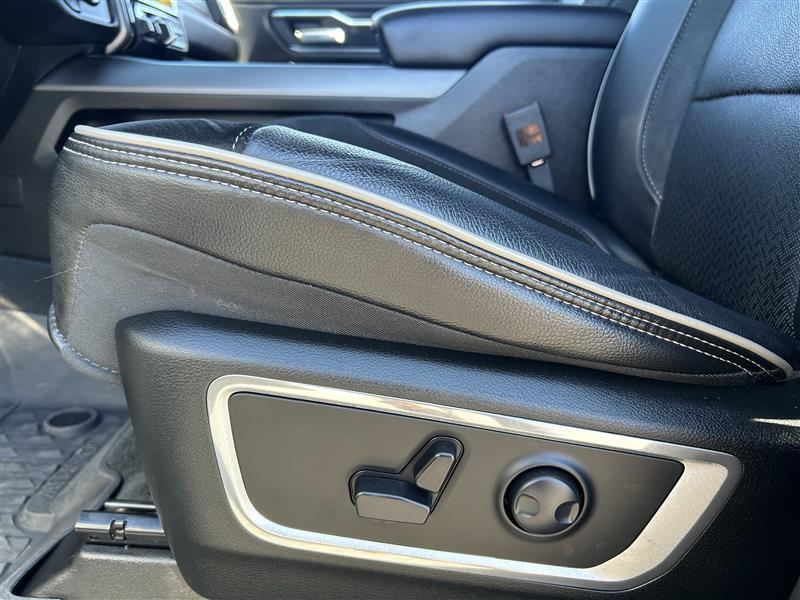 RAM 1500 Laramie Crew Cab SWB 4WD 2023