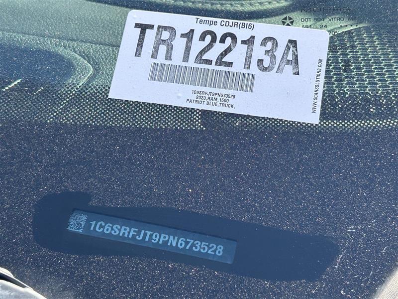 RAM 1500 Laramie Crew Cab SWB 4WD 2023