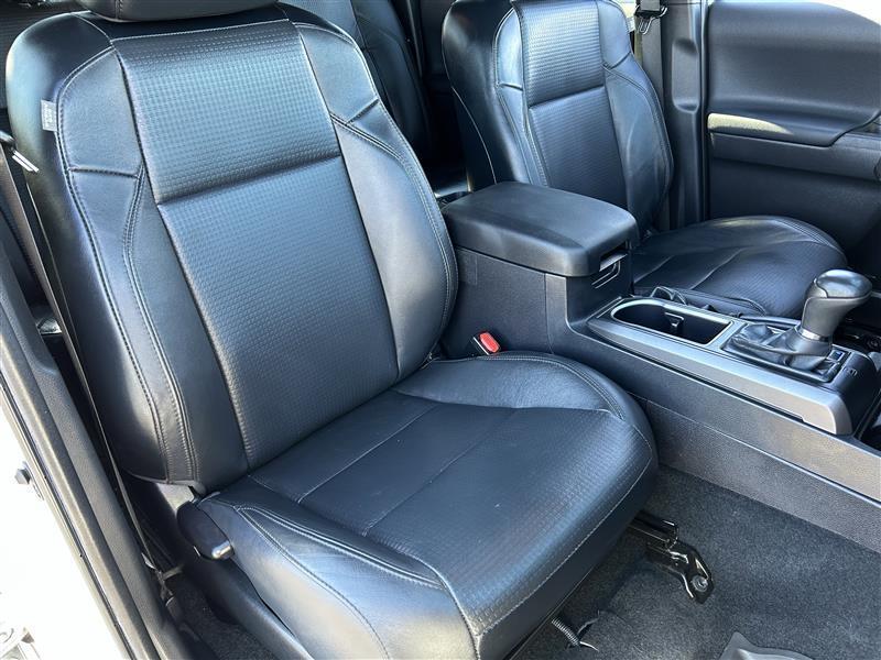 Toyota Tacoma SR5 Double Cab Long Bed V6 6AT 4WD 2023