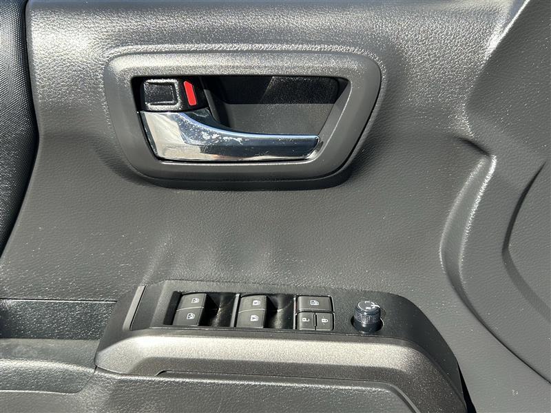 Toyota Tacoma SR5 Double Cab Long Bed V6 6AT 4WD 2023