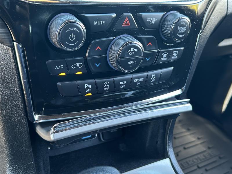 Jeep Grand Cherokee Laredo X 4WD 2021