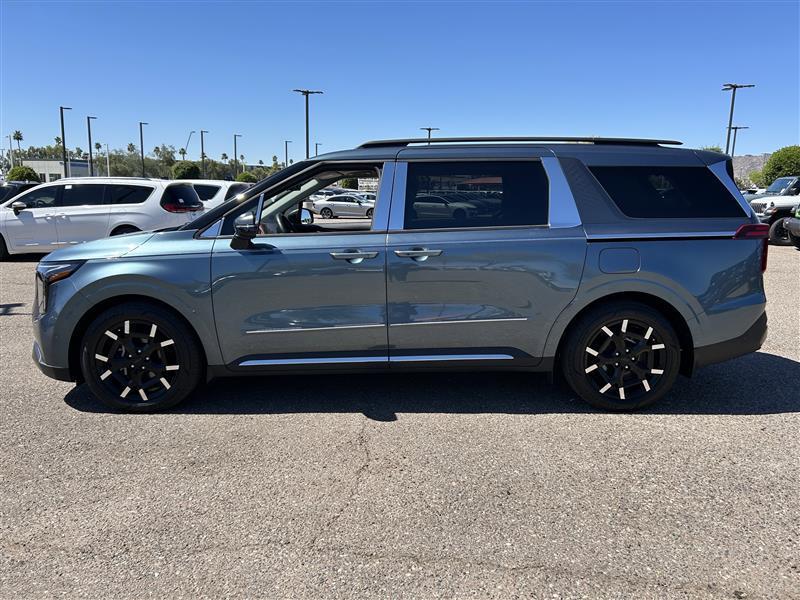 Kia Carnival SX Prestige 2025