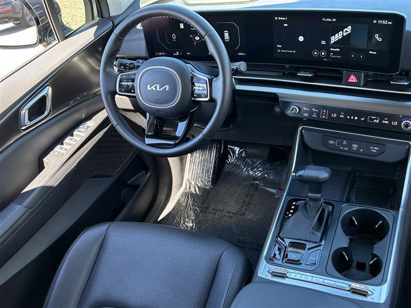 Kia Carnival SX Prestige 2025