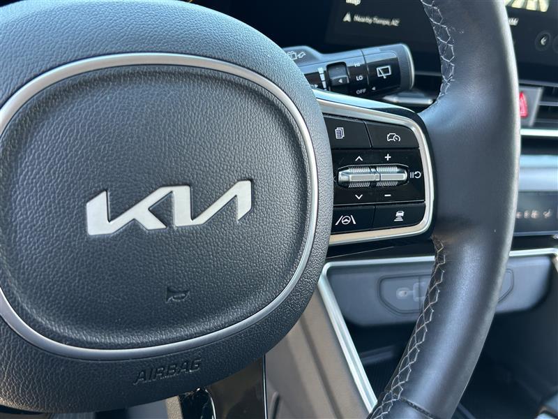 Kia Carnival SX Prestige 2025