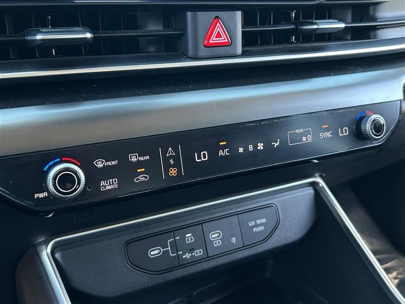 Kia Carnival SX Prestige 2025