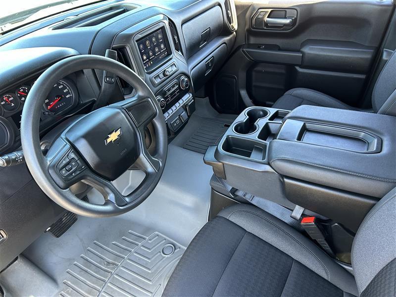 Chevrolet Silverado 1500 Custom Crew Cab 2WD 2022