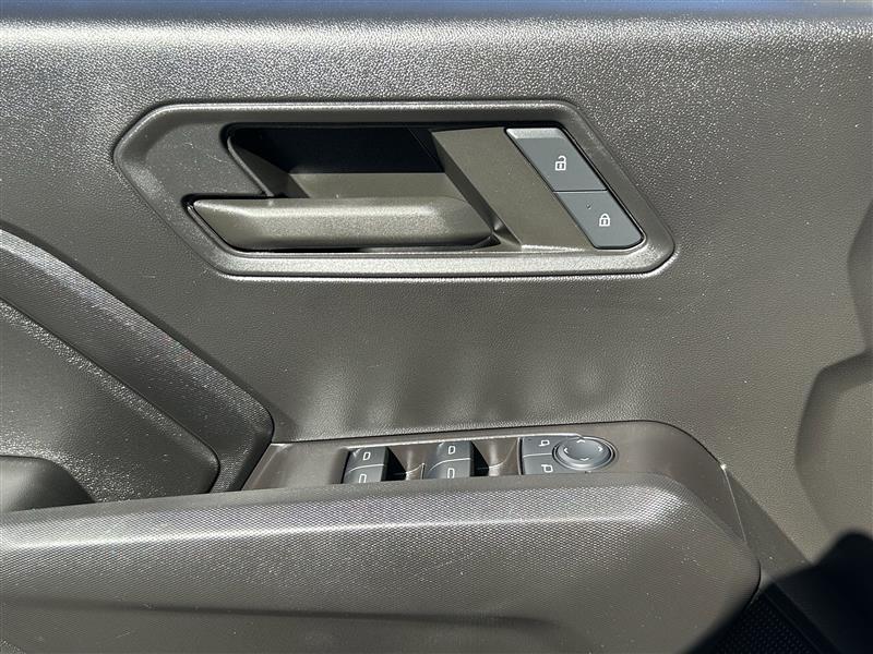 Chevrolet Colorado Work Truck Crew Cab 4WD 2024