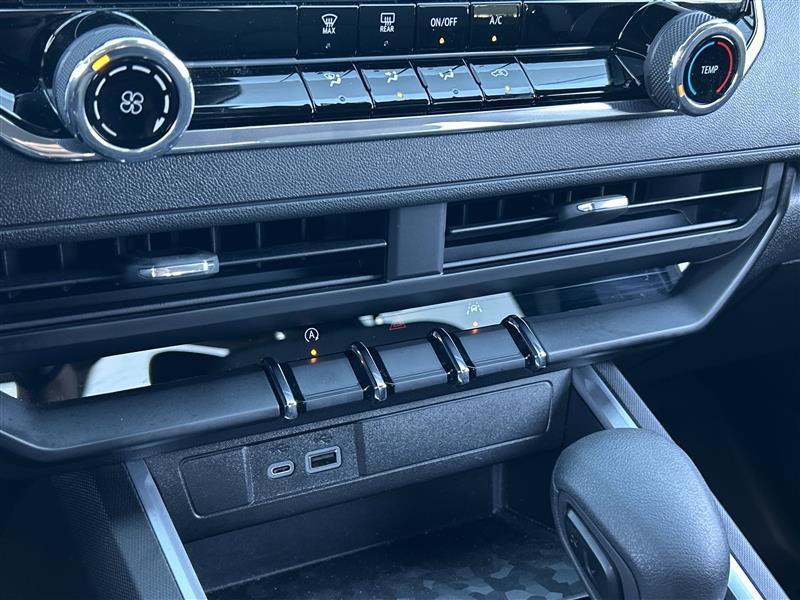 Chevrolet Colorado Work Truck Crew Cab 4WD 2024