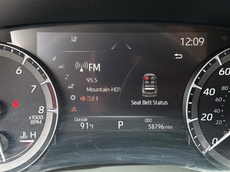 Toyota Highlander XLE AWD V6 2021