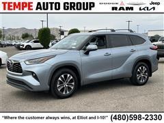 2021 Toyota Highlander 