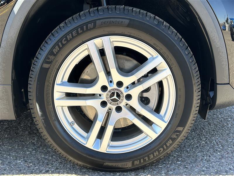 Mercedes-Benz GLA-Class GLA250 2023