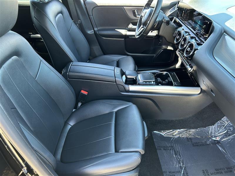 Mercedes-Benz GLA-Class GLA250 2023