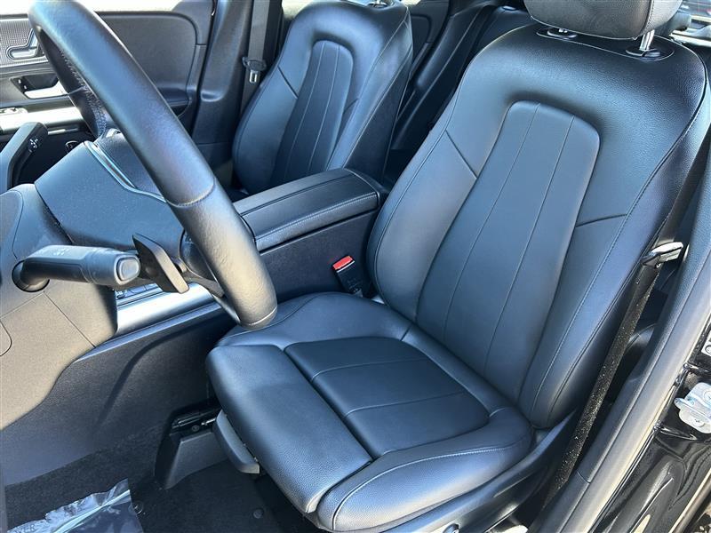 Mercedes-Benz GLA-Class GLA250 2023