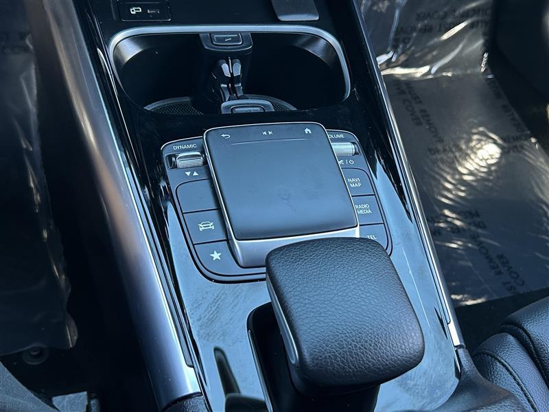 Mercedes-Benz GLA-Class GLA250 2023