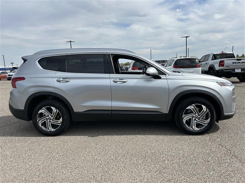 Hyundai Santa Fe SEL 2023