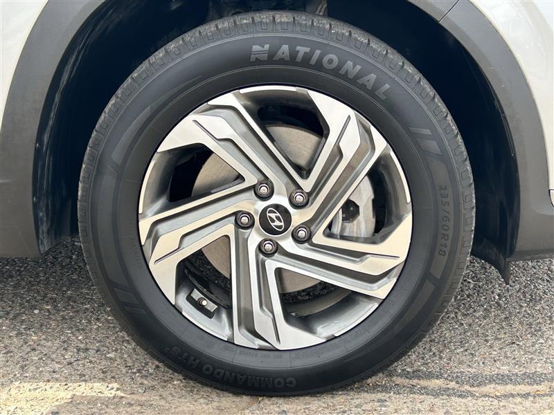 Hyundai Santa Fe SEL 2023