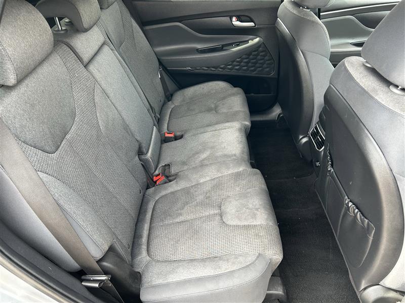 Hyundai Santa Fe SEL 2023