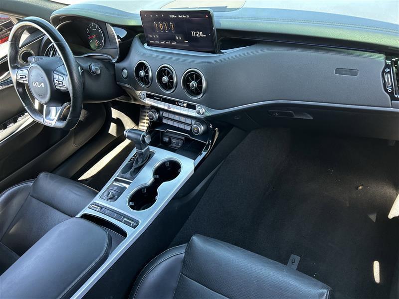 Kia Stinger GT1 2022