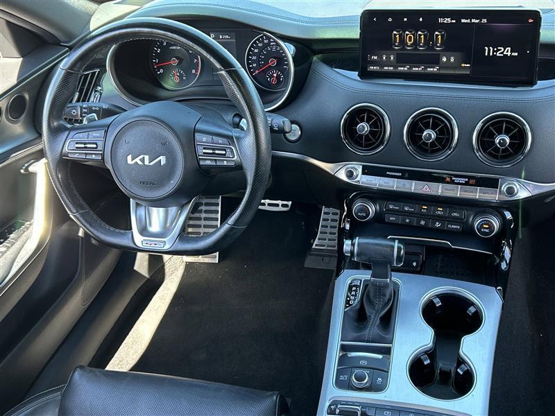 Kia Stinger GT1 2022