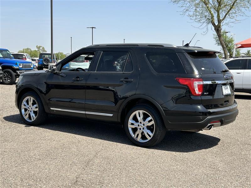 Ford Explorer XLT 4WD 2018