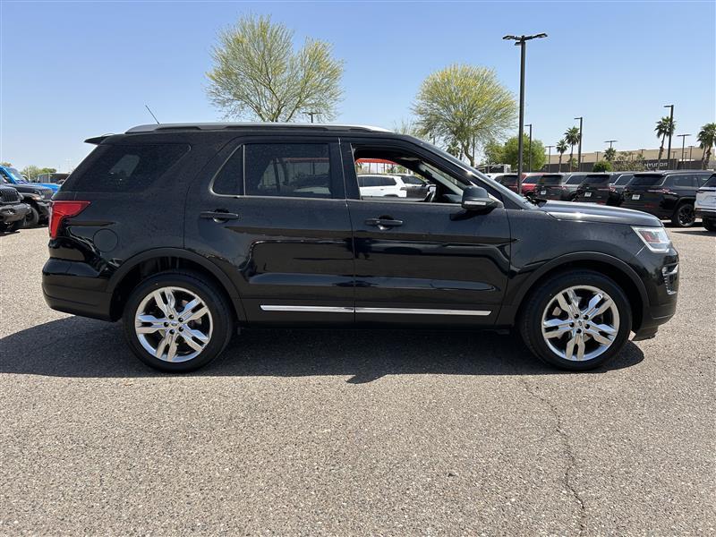 Ford Explorer XLT 4WD 2018