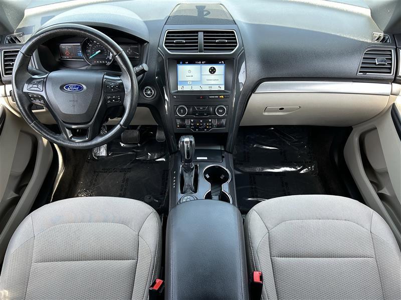 Ford Explorer XLT 4WD 2018