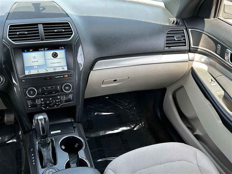 Ford Explorer XLT 4WD 2018