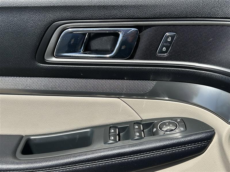 Ford Explorer XLT 4WD 2018