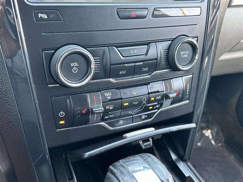 Ford Explorer XLT 4WD 2018