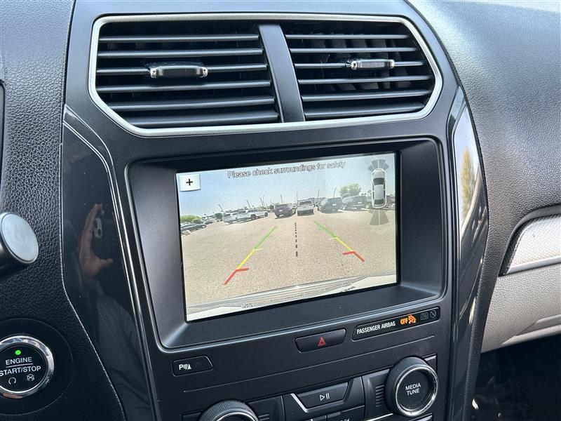 Ford Explorer XLT 4WD 2018