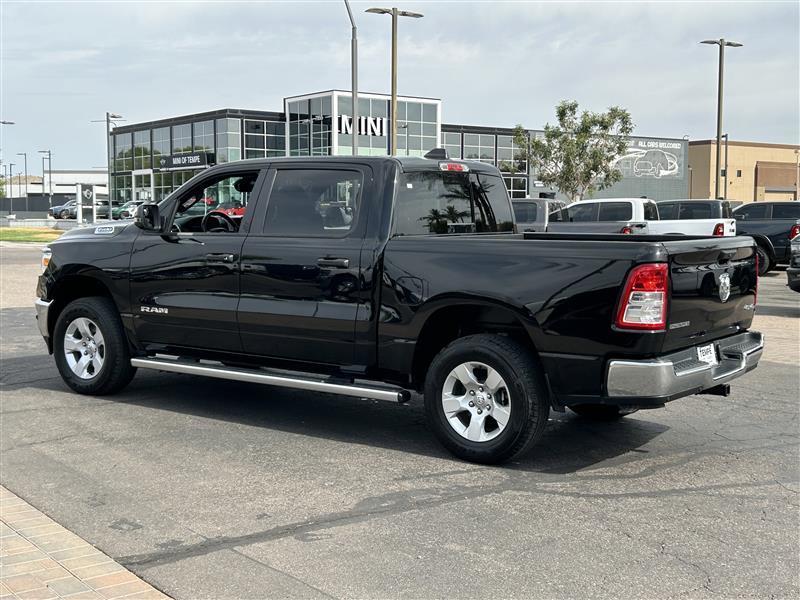 RAM 1500 Big Horn Crew Cab SWB 4WD 2023