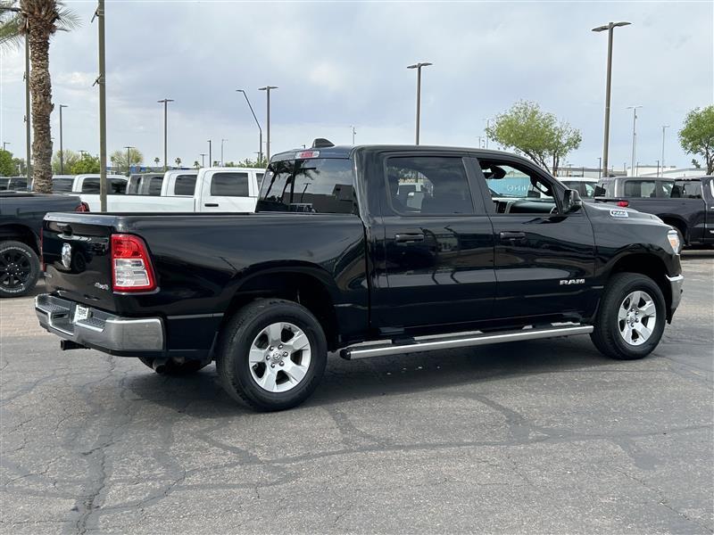 RAM 1500 Big Horn Crew Cab SWB 4WD 2023