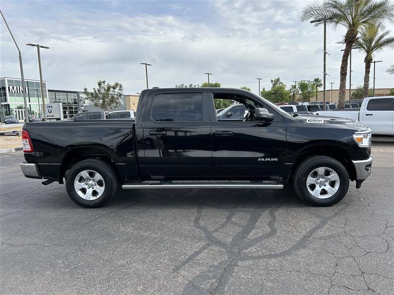 RAM 1500 Big Horn Crew Cab SWB 4WD 2023