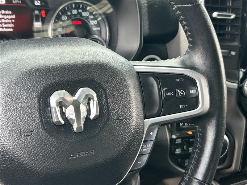 RAM 1500 Big Horn Crew Cab SWB 4WD 2023