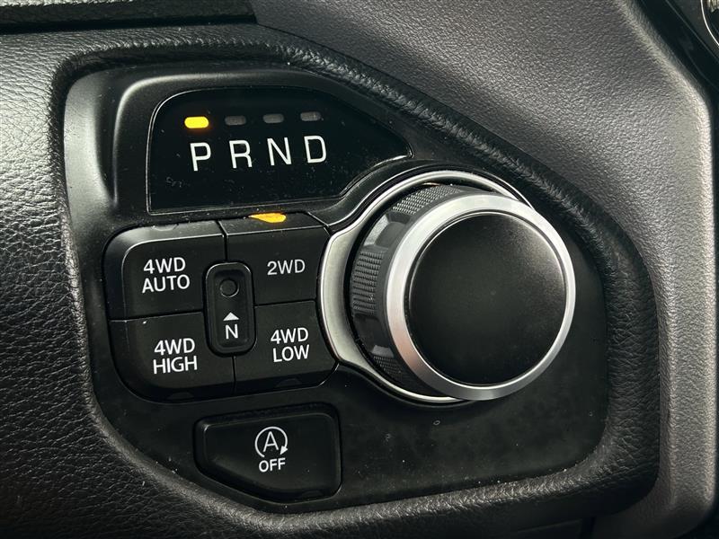 RAM 1500 Big Horn Crew Cab SWB 4WD 2023