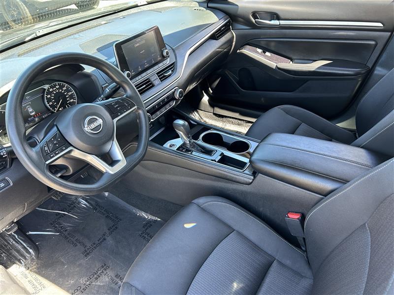 Nissan Altima 2.5 SV 2023