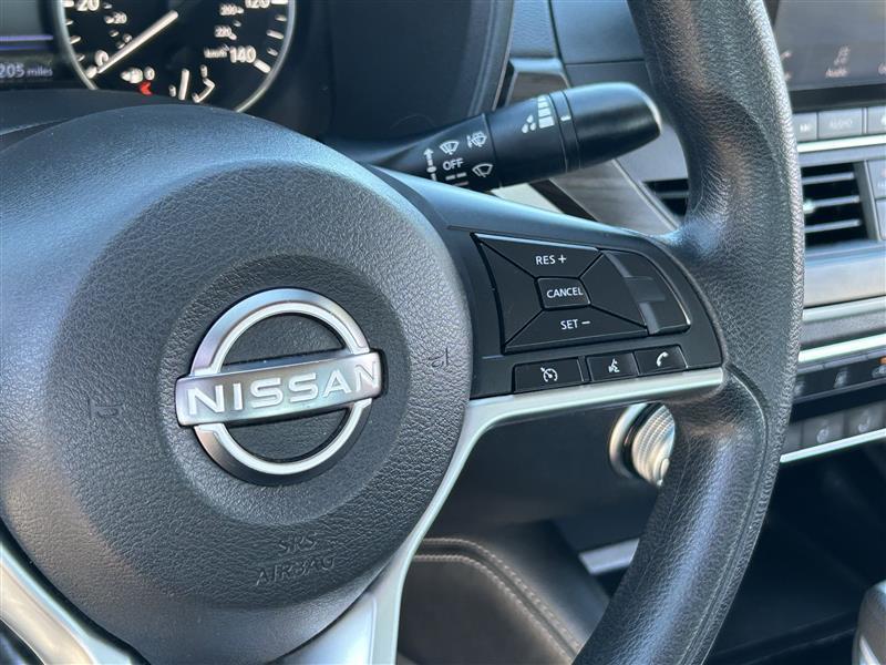 Nissan Altima 2.5 SV 2023