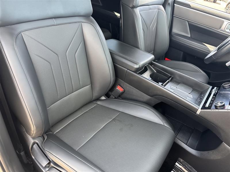 Hyundai Santa Fe SEL AWD 2025