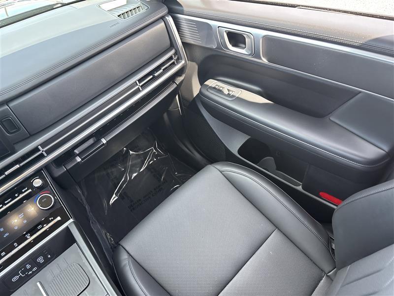 Hyundai Santa Fe SEL AWD 2025