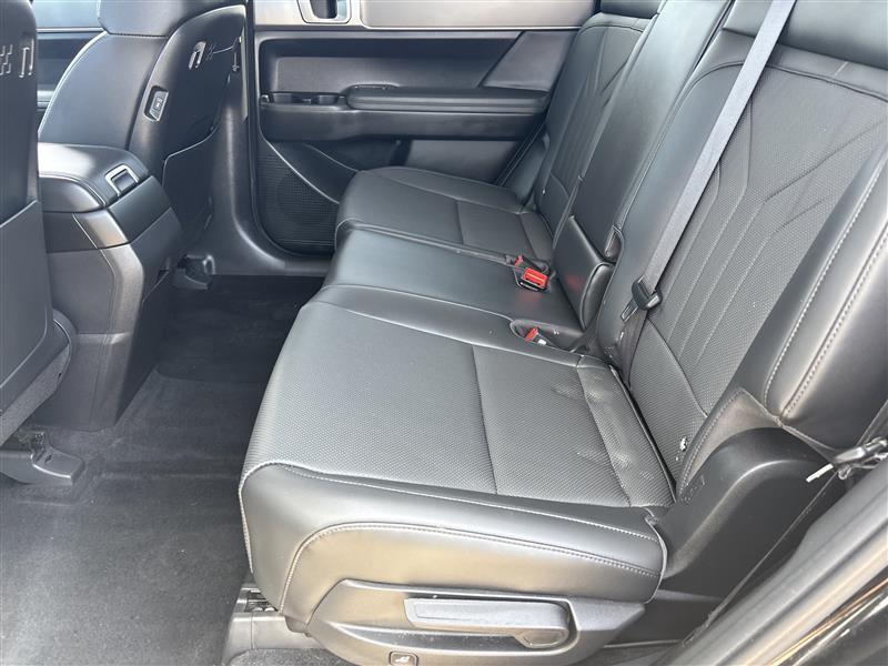 Hyundai Santa Fe SEL AWD 2025