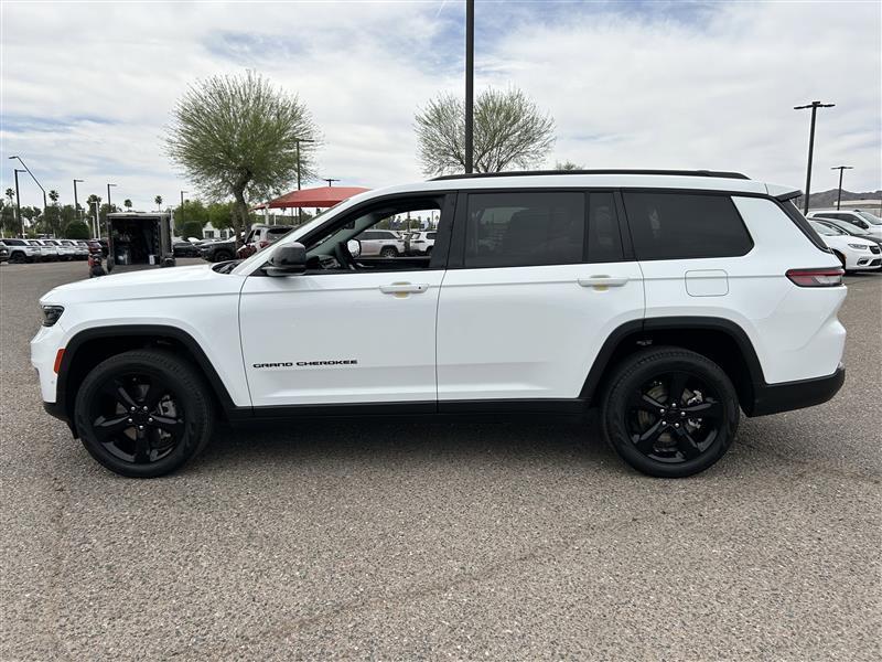 Jeep Grand Cherokee L Limited 4WD 2023
