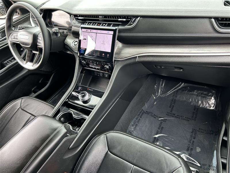 Jeep Grand Cherokee L Limited 4WD 2023