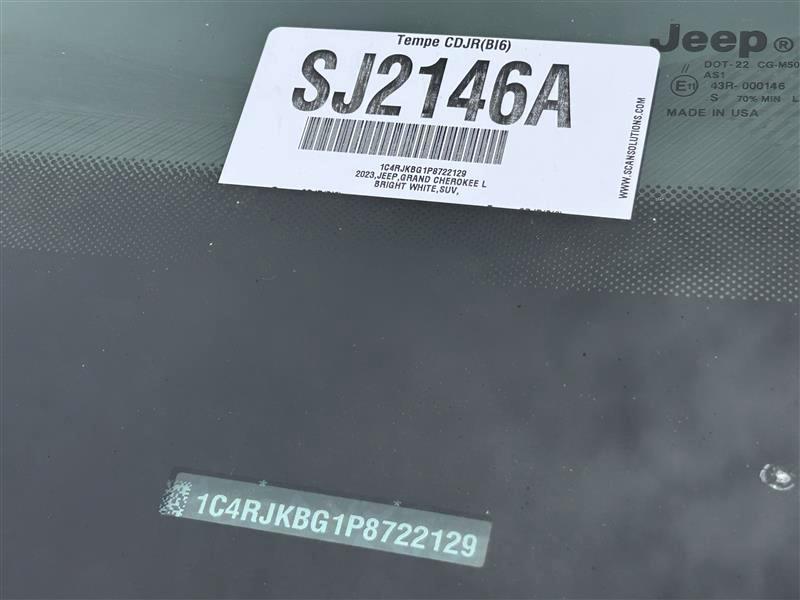 Jeep Grand Cherokee L Limited 4WD 2023