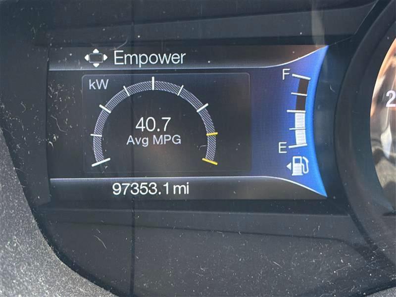 Ford Fusion Hybrid SEL 2020