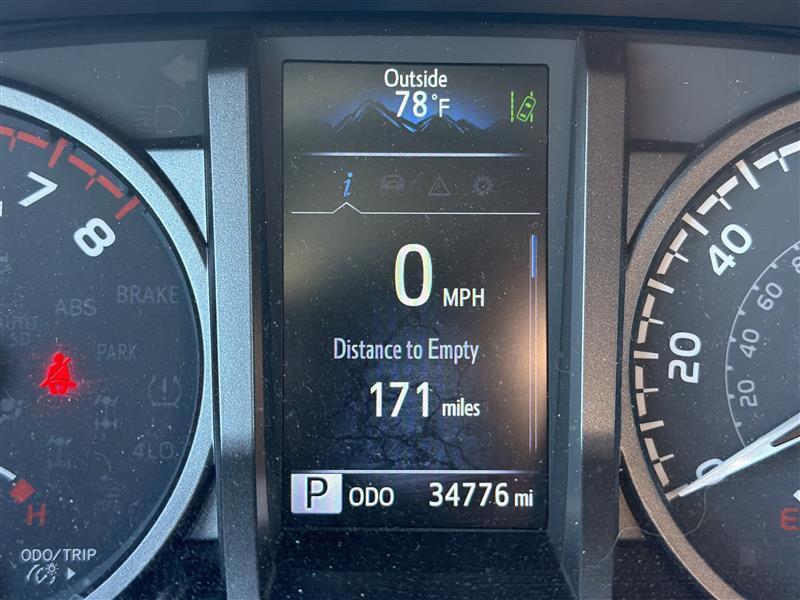 Toyota Tacoma SR5 Double Cab Long Bed V6 6AT 4WD 2022