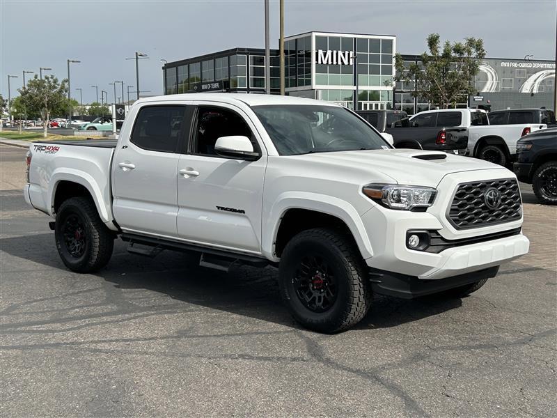 Toyota Tacoma SR5 Double Cab Long Bed V6 6AT 4WD 2022