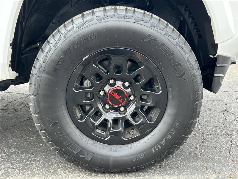 Toyota Tacoma SR5 Double Cab Long Bed V6 6AT 4WD 2022